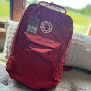 Fjallraven Kånken Deep Red Backpack
